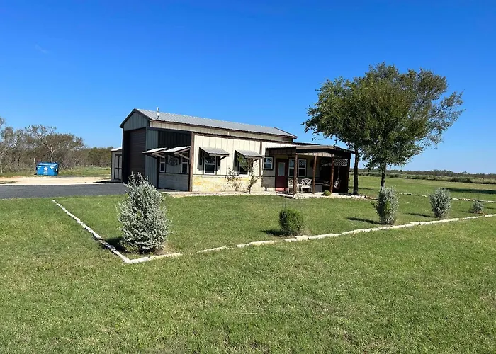 Vineyard Trail Cottages- Adults Only