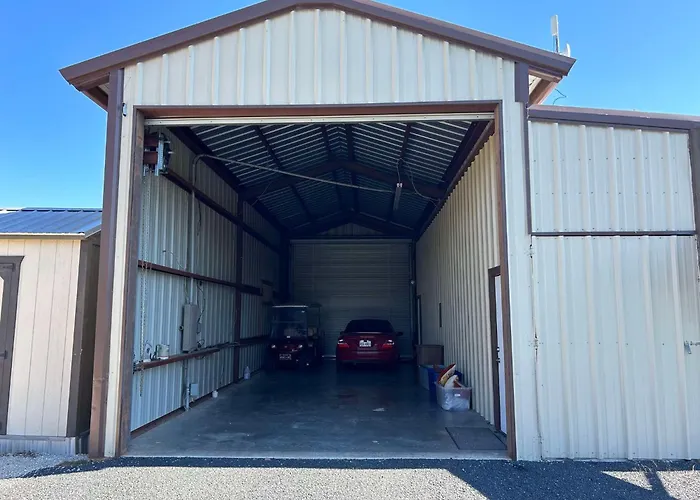 Vineyard Trail Cottages- Adults Only