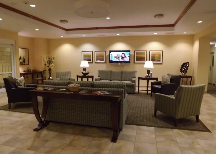 Candlewood Suites By Ihg